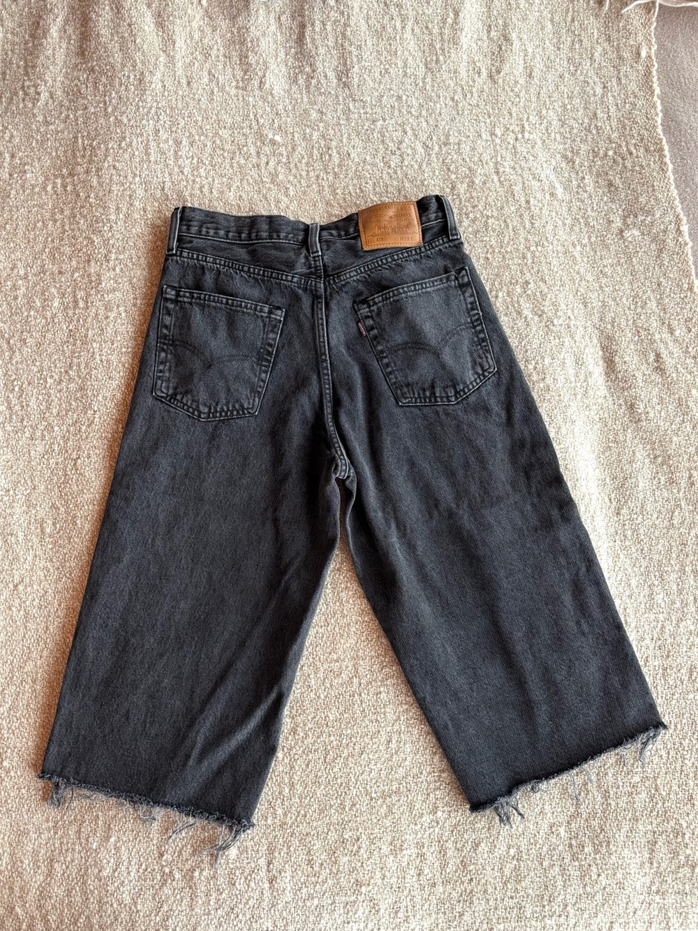 Levi’s Baggy Capri Style 478 Jeans